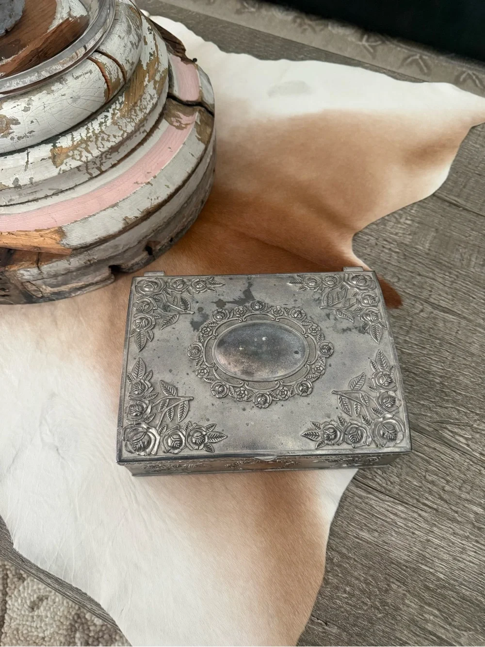 Vintage Godinger Silver Plated Floral Embossed Jewelry Box/Chest